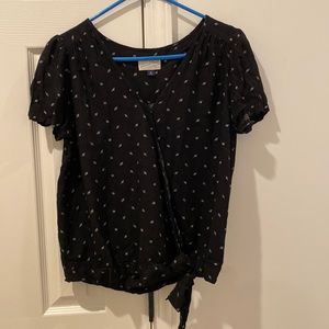 Linen line mock wrap top